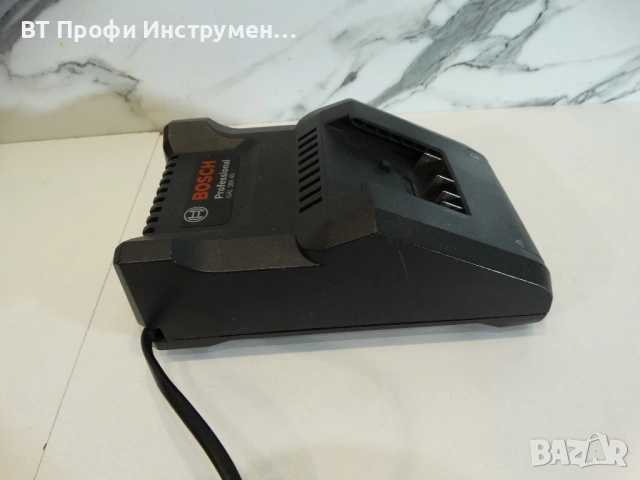 Bosch GAL 18V - 40 - Зарядно, снимка 4 - Други инструменти - 53449170