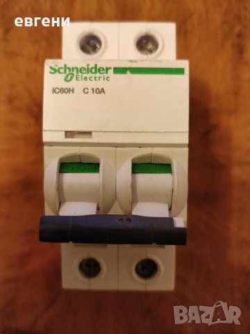 Schneider C 10A