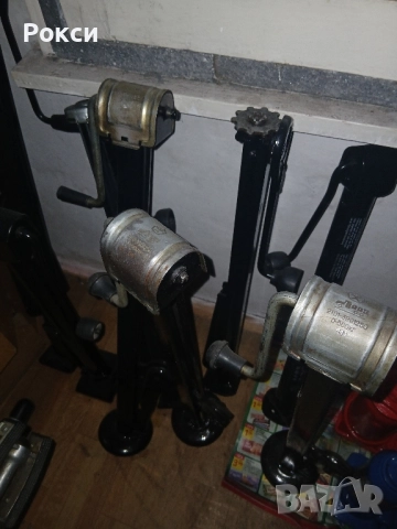 Винтови крикове лада,бмв,мерцедес,фв нови оем оргинални, снимка 2 - Аксесоари и консумативи - 51934596