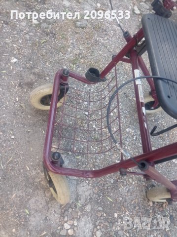 Червен ролатор, проходилка, снимка 4 - Ролатори - 37392258