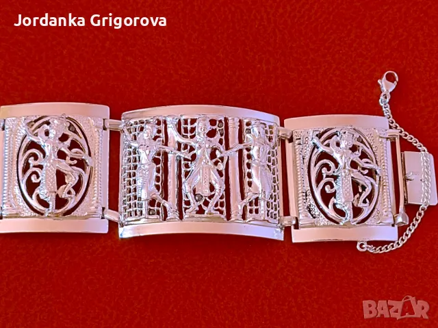 Удивително красива сребърна гривна!!!, снимка 3 - Гривни - 47829390