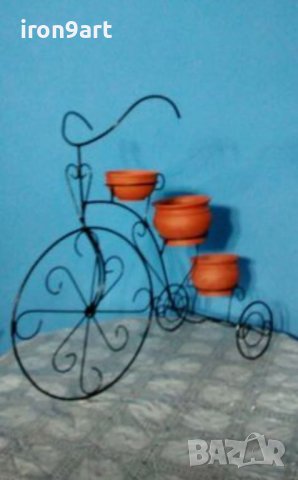 Цветарници колело от ковано желязо , снимка 4 - Градински мебели, декорация  - 40378170