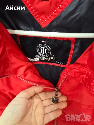 оригинално дамско зимно яке Тommy Hilfiger M размер , снимка 3 - Якета - 48221164