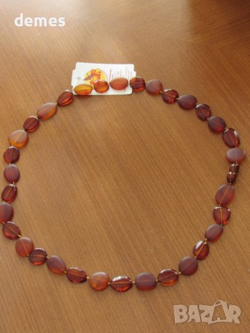 Дамско колие-овал от първокласен балтийски кехлибар