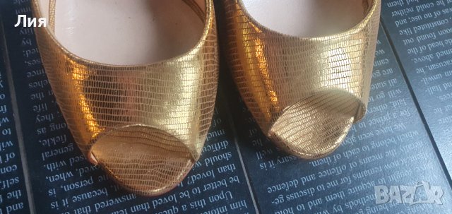 Оригинални дамски обувки Casadei 36 номер, снимка 5 - Дамски обувки на ток - 38578849