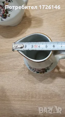 Порцеланови чайник, латиера, купичка, чиния за салата и дълбока чиния, снимка 17 - Сервизи - 48989476