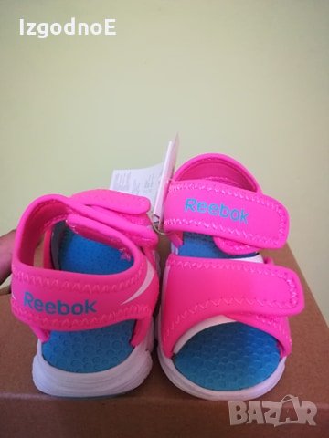 Reebook оригинални сандали, снимка 6 - Детски сандали и чехли - 25424879