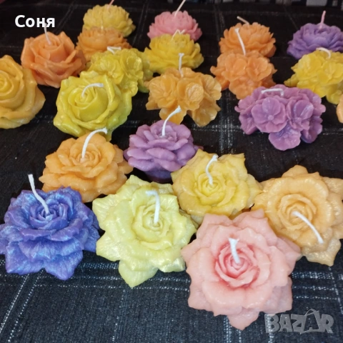 Ароматни восъчни свещи - цветя и рози  различни цветове, снимка 6 - Подаръци за сватба - 53168297