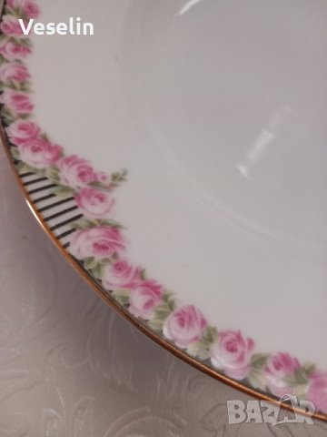 порцеланова чиния , снимка 2 - Чинии - 43214248