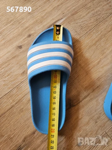 Детски джапанки Adidas , снимка 5 - Детски джапанки - 50838591