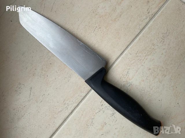 Нож на готвача “Fiskars”., снимка 3 - Ножове - 50481988