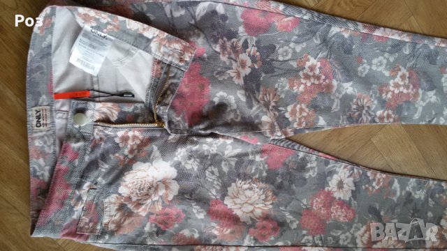 Дънкови панталони на цветя, снимка 3 - Дънки - 27790343