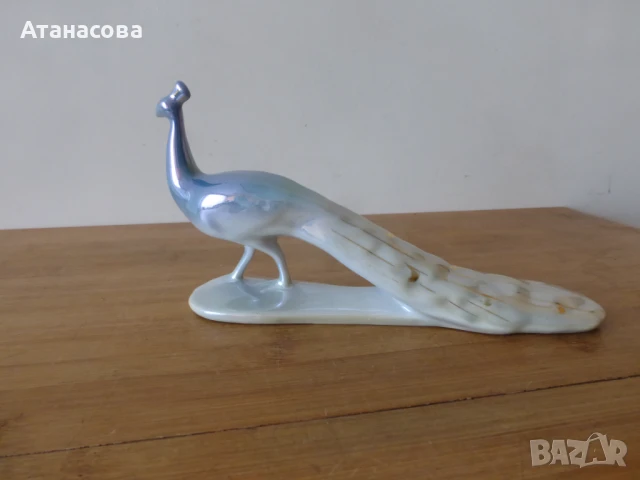 Българска порцеланова фигура Паун , снимка 5 - Декорация за дома - 50802399