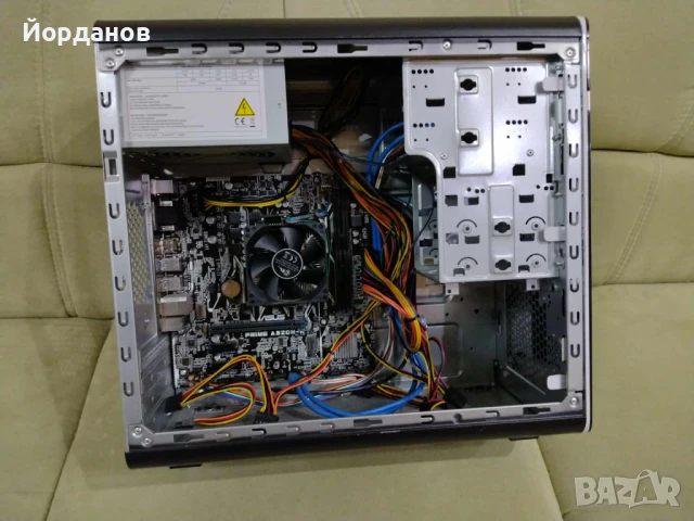 Продавам два компютъра с Ryzen 3200g, снимка 4 - Работни компютри - 51159161