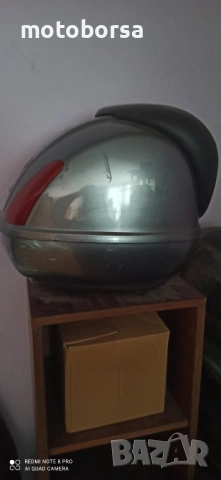 Продавам оригинален куфар за Piaggio Vespa GTS, снимка 3 - Части - 51627060