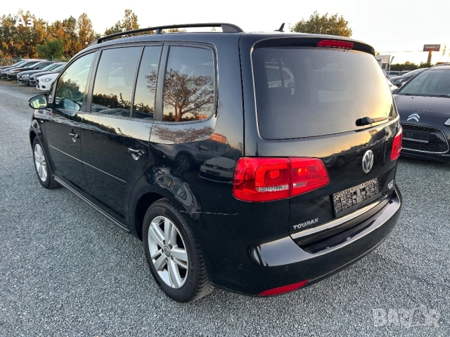 VW TOURAN 2.0TDI 7местен, снимка 7 - Автомобили и джипове - 51485861