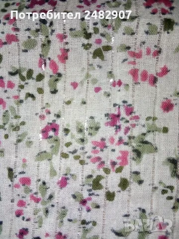 Дамски шал, снимка 2 - Шалове - 48268639