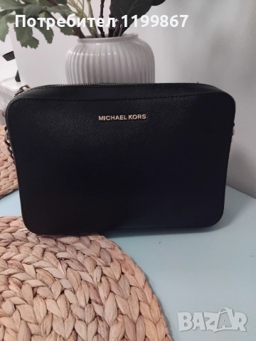 Michael Kors дамска чанта, снимка 4 - Чанти - 52203948