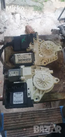 Стъклоповдигач Фолксваген Голф5 , снимка 1