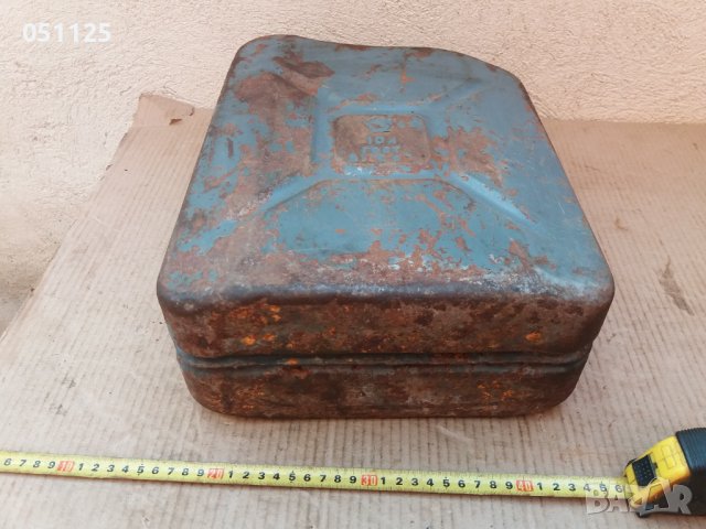 метална туба за гориво - 10 литра с маркировка, снимка 8 - Антикварни и старинни предмети - 37348808