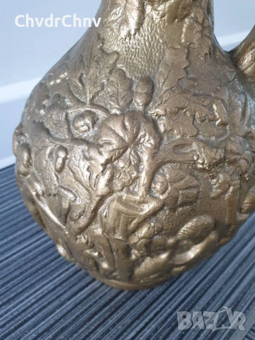 2броя стари италиански кани/20см-4кг/29см-6кг/релефна бронзова кана с деца и плодове, снимка 6 - Антикварни и старинни предмети - 53481227