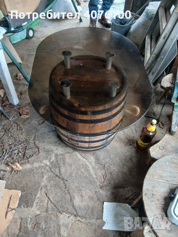 продавам буре-масичка със стъклен плот., снимка 5 - Маси - 53392230