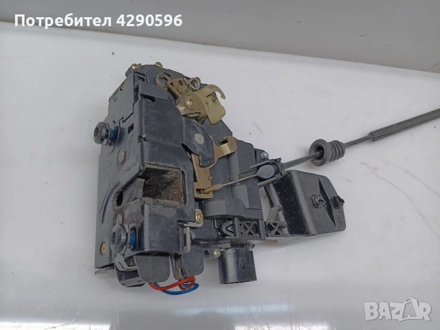 Брава VW Seat Skoda 3B1837015Q 