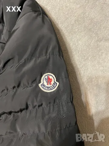 Дамско Яке на Moncler , снимка 3 - Якета - 49407468