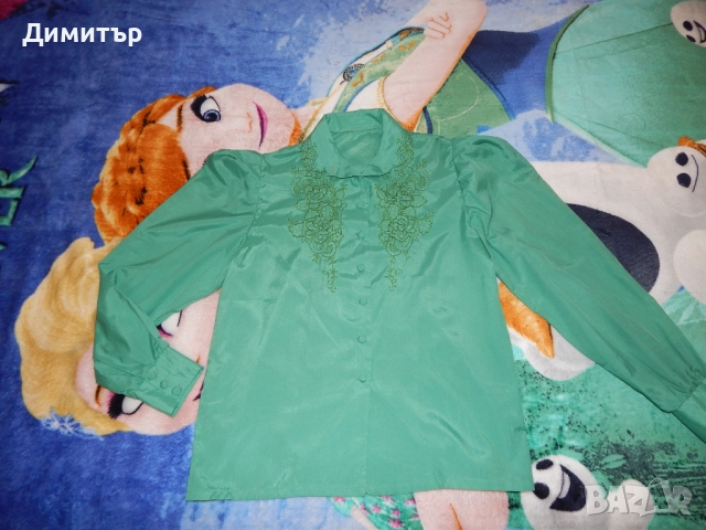 Дамска риза с бродерия М-Л размер