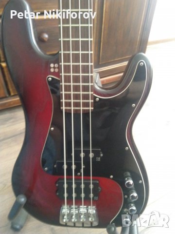 Продавам бас китара Sandberg vm4,California, снимка 1 - Китари - 34928981