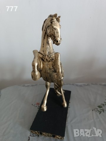 статуетка кон, снимка 4 - Статуетки - 44012126
