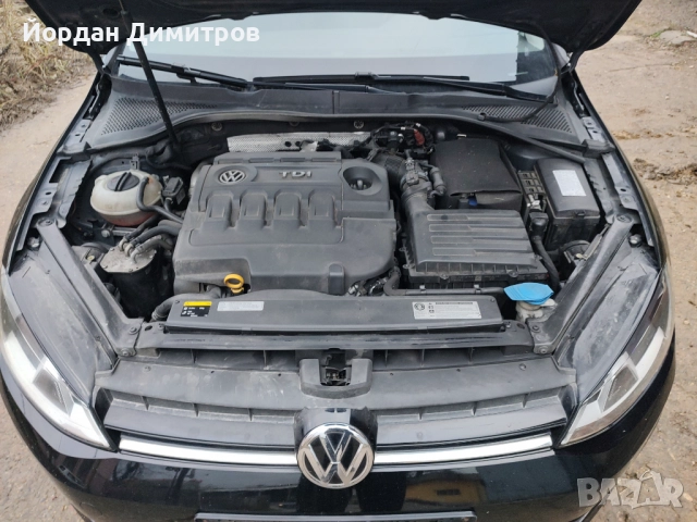 Volkswagen Golf VII 1.6 TDI , снимка 13 - Автомобили и джипове - 52628323