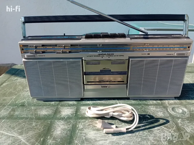 Радиокасетофон philips d 8110