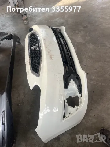 Предна броня, снимка 2 - Части - 47526919