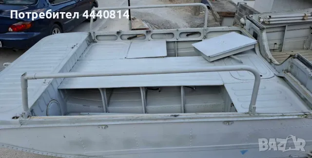 "Рядка руска лодка-амфибия "Дон" + мотор Ветерок 12Е – колекционерски модел", снимка 8 - Воден транспорт - 49843069