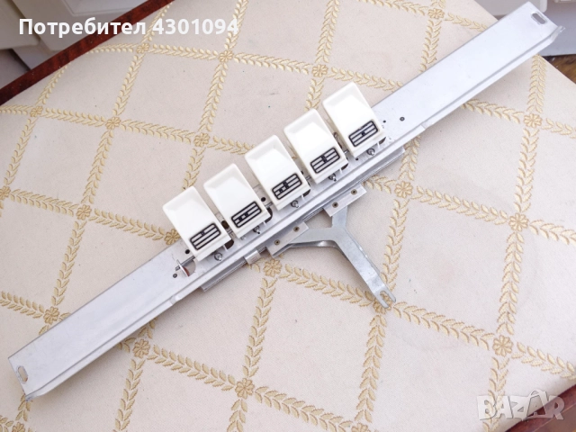 Регистри (бели) за акордеон Велтмайстер Диана 60/80 баса