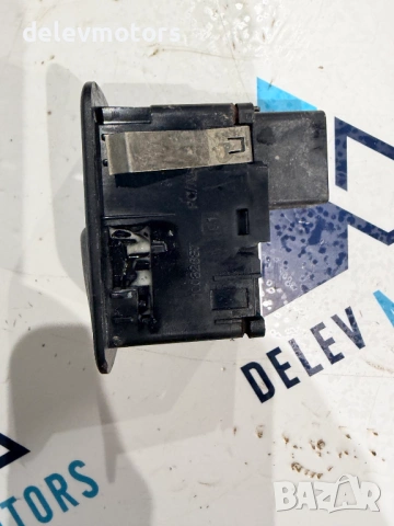 04602531AE копче за ел. стъкло от Jeep Cherokee (KK) 2.8 CRDI, engine ENS, automatic, 177 ph., 2009, снимка 3 - Части - 53602846