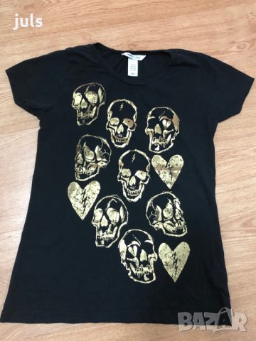 Тениска H&M със златни сърца и черепчета, снимка 3 - Тениски - 28516159