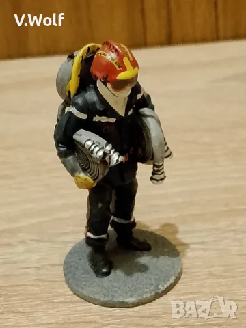 Пожарникар