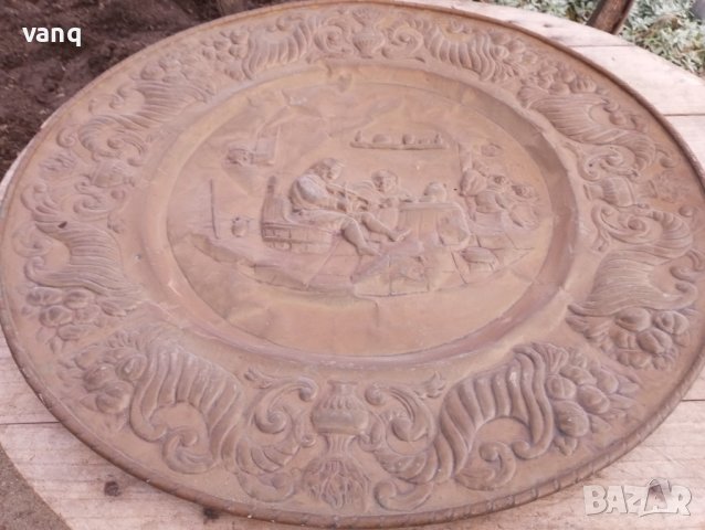 Голяма чиния за стена, снимка 2 - Декорация за дома - 43452672