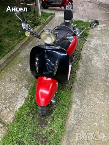 Ретро скутер IVA 50cc 4T, снимка 2 - Мотоциклети и мототехника - 53195573