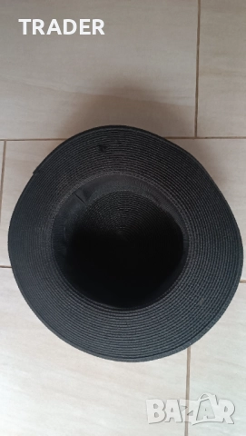 шапка с периферия дамска с надпис Never mind, снимка 7 - Шапки - 49985272