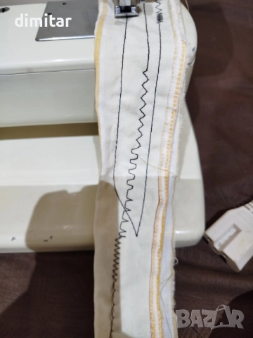 Матална шевна машина PRIVILEG 480 , снимка 5 - Шевни машини - 52320546