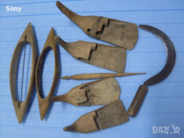 Стари паламарки, совалки, сърп, вретено- комплект., снимка 6 - Антикварни и старинни предмети - 52495897