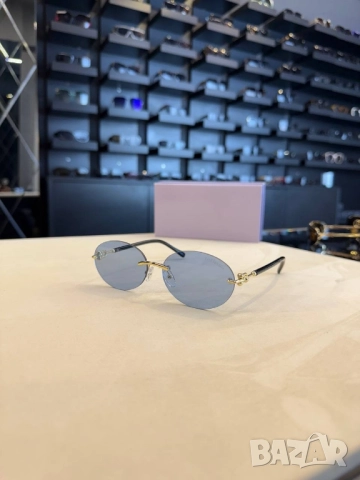 очила с черен обикновен калъф и ув защита cartier gucci fendi , снимка 13 - Слънчеви и диоптрични очила - 51896834
