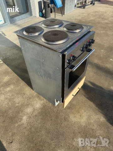 Печка с котлони Сименс 45 см широка, снимка 6 - Печки, фурни - 53523808