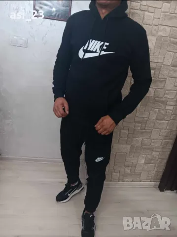 Нови зимни мъжки екипи nike 