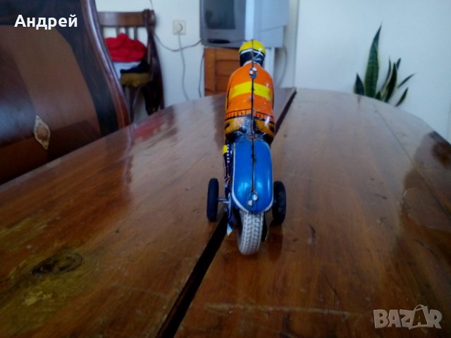 Стара играчка мотор,моторист, снимка 4 - Антикварни и старинни предмети - 27571490