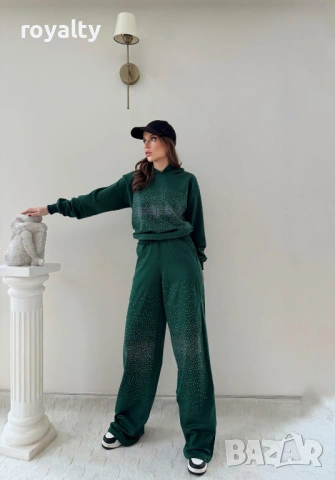 Зелен Дамски Комплект с Камъчета 