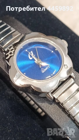 Дамски часовник гривна, снимка 2 - Гривни - 50813778